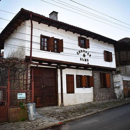 Хотел-Механа Павлова Къща Chiprovtsi Exteriör bild